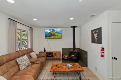 569 Lakewood, Big Bear Lake, CA 92315 - Photo 7