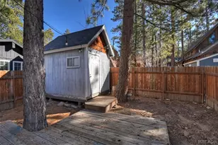 569 Lakewood, Big Bear Lake, CA 92315 - Photo 23