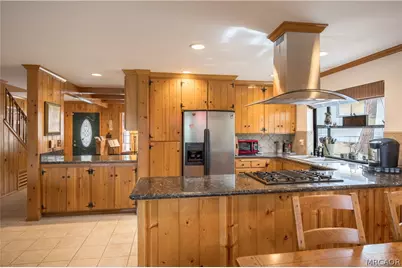 414 Pioneer Road, Lake Arrowhead, CA 92352 - Photo 11