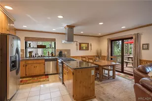 414 Pioneer Rd, Lake Arrowhead, CA 92352 - Photo 9