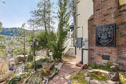 24214 Zurich Drive, Crestline, CA 92325 - Photo 33