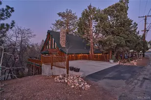 654 Villa Grove Ave, Big Bear City, CA 92314 - Photo 3