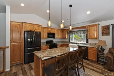 42527 Willow Avenue, Big Bear Lake, CA 92315 - Photo 19