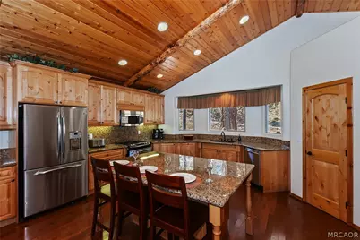 43336 Shasta Road, Big Bear Lake, CA 92315 - Photo 9