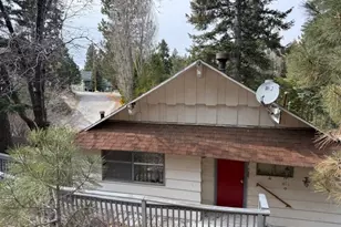 719 Ridge Way, Green Valley Lake, CA 92341 - Photo 11