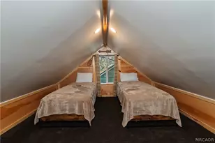 277 Wabash Ln, Sugarloaf, CA 92386 - Photo 23