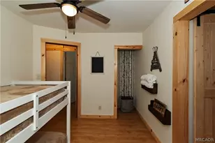 277 Wabash Ln, Sugarloaf, CA 92386 - Photo 19