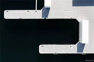 28537 N Shore Rd, Lake Arrowhead, CA 92352 - Photo 31