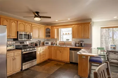 852 Cameron Drive, Big Bear Lake, CA 92315 - Photo 9