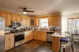 852 Cameron Dr, Big Bear Lake, CA 92315 - Photo 9