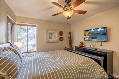 852 Cameron Drive, Big Bear Lake, CA 92315 - Photo 27