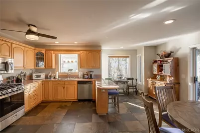 852 Cameron Drive, Big Bear Lake, CA 92315 - Photo 7