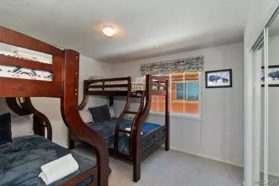 737 E Mountain View, Big Bear Lake, CA 92314 - Photo 21