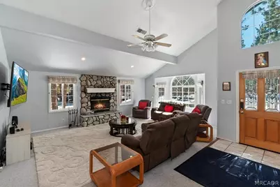 737 E Mountain View, Big Bear City, CA 92314 - Photo 11