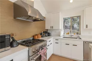 42803 Conifer Dr, Big Bear Lake, CA 92315 - Photo 11