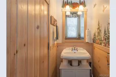 277 Grizzly Road, Lake Arrowhead, CA 92317 - Photo 9