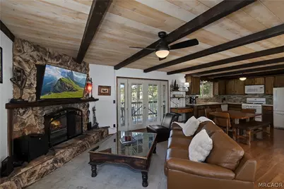 43291 Shasta Road, Big Bear Lake, CA 92315 - Photo 11