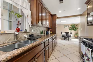 12592 Kathy Ln, Anaheim, CA 92840 - Photo 11