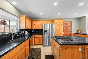 1310 Malabar Way, Big Bear City, CA 92314 - Photo 17