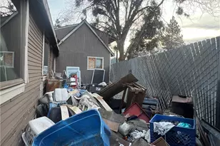 32909 Rim of the World Dr, Arrowbear, CA 92308 - Photo 9