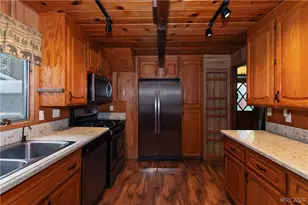 764 Crestwood Dr, Big Bear Lake, CA 92315 - Photo 21