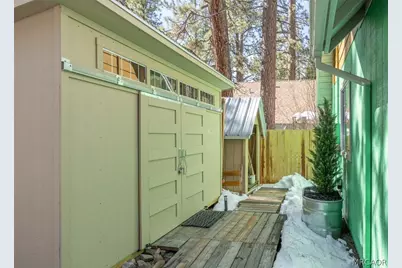 903 W Rainbow Boulevard, Big Bear City, CA 92314 - Photo 35