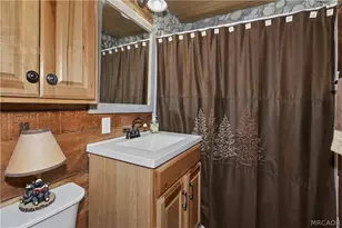 328 Wabash Ln, Sugarloaf, CA 92386 - Photo 13