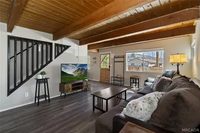 728 W Aeroplane Boulevard, Big Bear City, CA 92314 - Photo 5