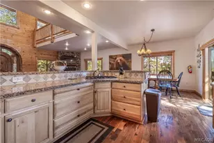 39737 Flicker Rd, Fawnskin, CA 92333 - Photo 17