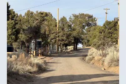 1820 Golden Rod Avenue, Big Bear City, CA 92314 - Photo 3