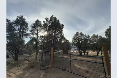 1820 Golden Rod Avenue, Big Bear City, CA 92314 - Photo 9