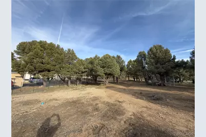 1820 Golden Rod Avenue, Big Bear City, CA 92314 - Photo 15