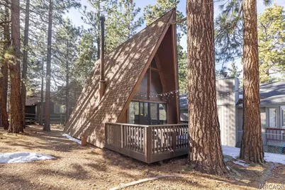 446 Riverside Avenue, Sugarloaf, CA 92386 - Photo 21