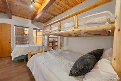 43580 Ridgecrest Drive, Big Bear Lake, CA 92314 - Photo 9