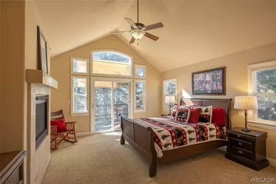 173 Grizzly Road, Lake Arrowhead, CA 92352 - Photo 13