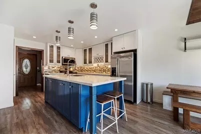 27282 Bernina Drive, Lake Arrowhead, CA 92352 - Photo 17