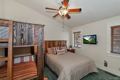 41922 Centre Court, Big Bear Lake, CA 92315 - Photo 33