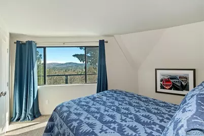 28131 Zermatt Drive, Lake Arrowhead, CA 92352 - Photo 13