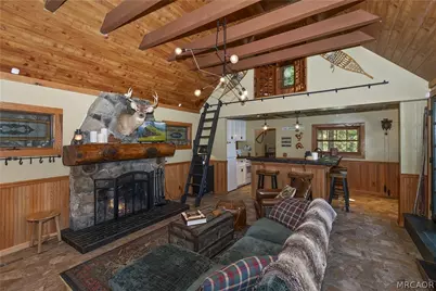 540 Rose Quartz Drive, Lake Arrowhead, CA 92352 - Photo 13