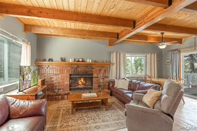 870 Villa Grove Avenue, Big Bear City, CA 92314 - Photo 5