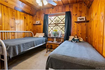 324 Angeles Boulevard, Big Bear City, CA 92314 - Photo 17