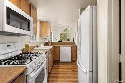 1091 Dumas Lane, Big Bear City, CA 92314 - Photo 13