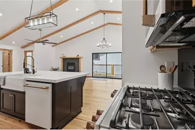 441 Wagon Wheel Road, Big Bear City, CA 92314 - Photo 19