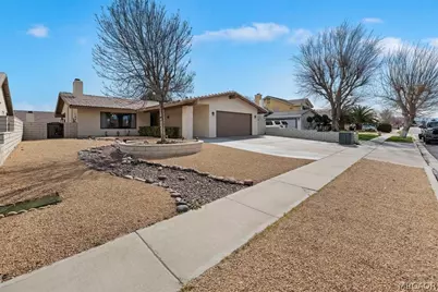 13115 Rolling Ridge Drive, Victorville, CA 92395 - Photo 7