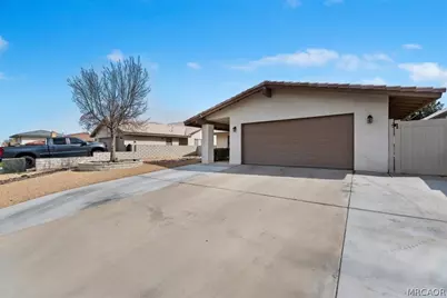 13115 Rolling Ridge Drive, Victorville, CA 92395 - Photo 5