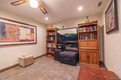 43847 Wolf Road, Big Bear Lake, CA 92315 - Photo 39