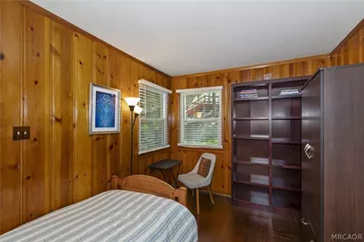 238 Bluebell Lane, Lake Arrowhead, CA 92352 - Photo 17