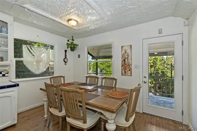 238 Bluebell Lane, Lake Arrowhead, CA 92352 - Photo 9