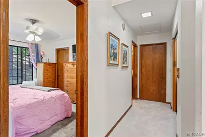 27528 Ashwood Lane #27528, Lake Arrowhead, CA 92352 - Photo 13