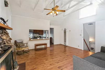 1051 Playground Drive, Crestline, CA 90031 - Photo 3